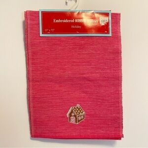 Gingerbread House Pink Embroidered Ribbed Table Runner New With Tags